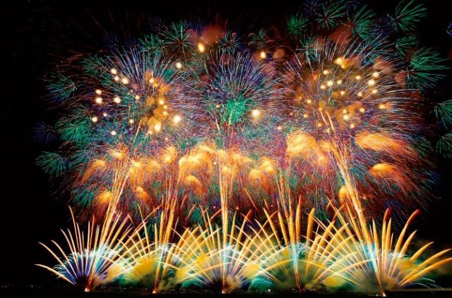 花火大会イメージ